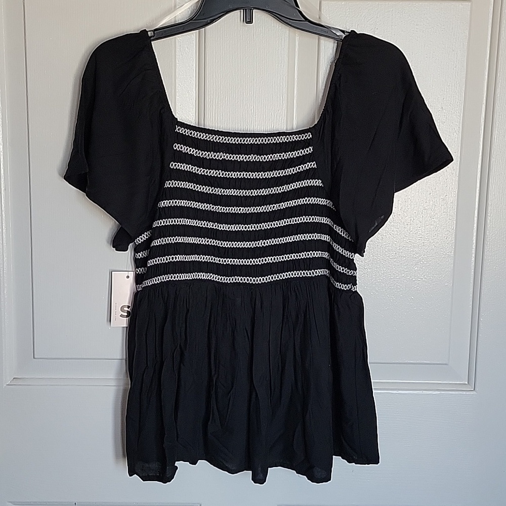 Women's black and white short sleeved shirt by SO, large. NWT. - Picture 2 of 8
